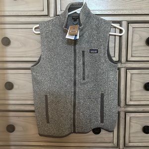 Boys Patagonia fleece vest - NWT
